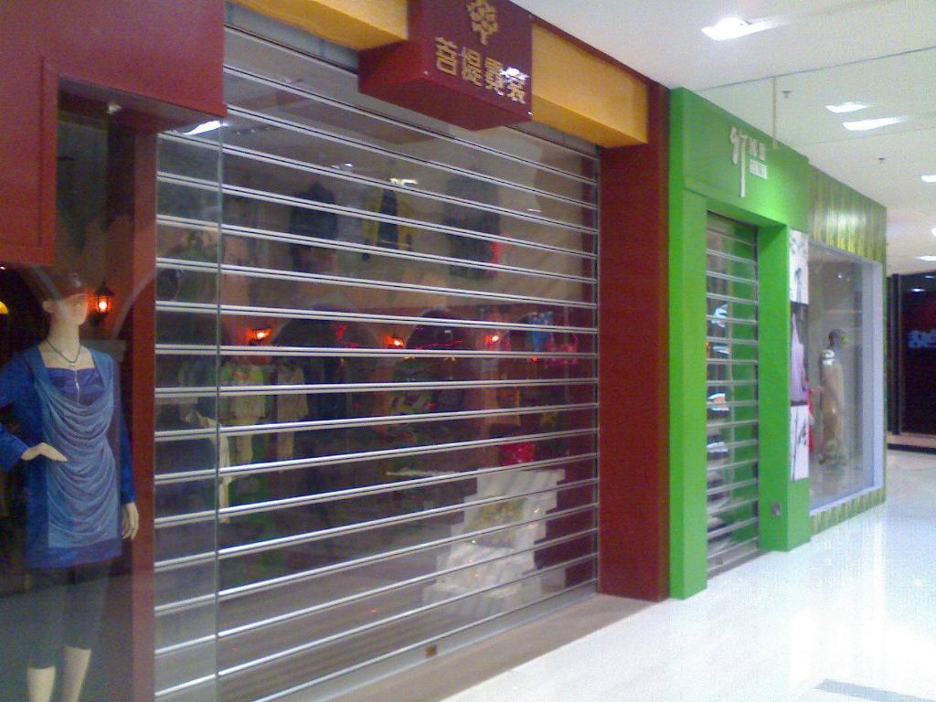 透明卷帘? width=