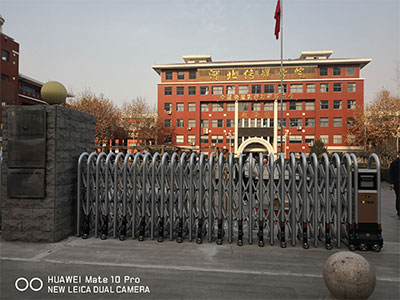 电动伸羃�? width=